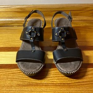 shoes ; small wedge ; comfortable; size 6.5